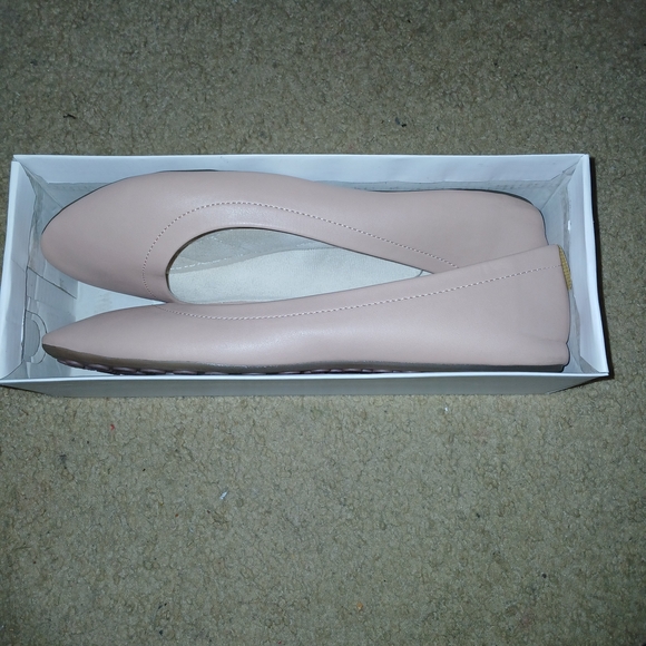 Danskin Women's Pink Ballet Flats - Picture 2 of 5